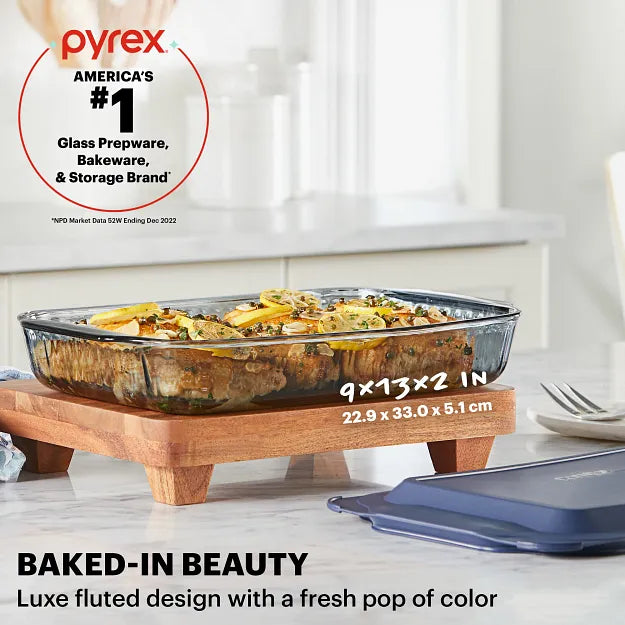 Pyrex Colors Sculpted Tinted 9 x 13 Baking Dish with Plastic Lid. Smoke - Image 2